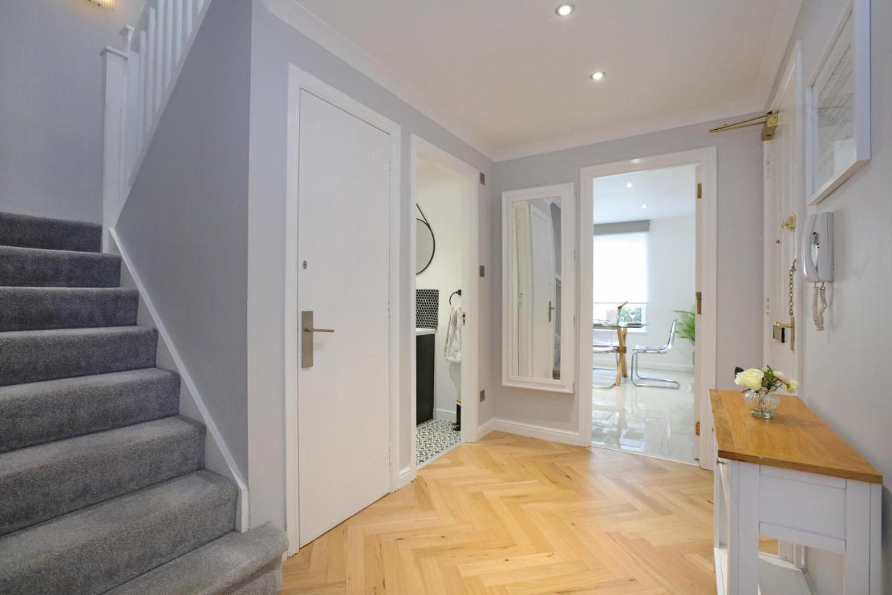 Apartment Spacious 4br City Centre W/ Free Parking *