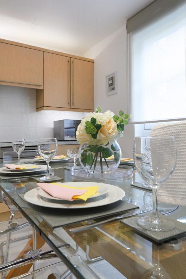Spacious 4br City Centre W/ Free Parking Edinburgh